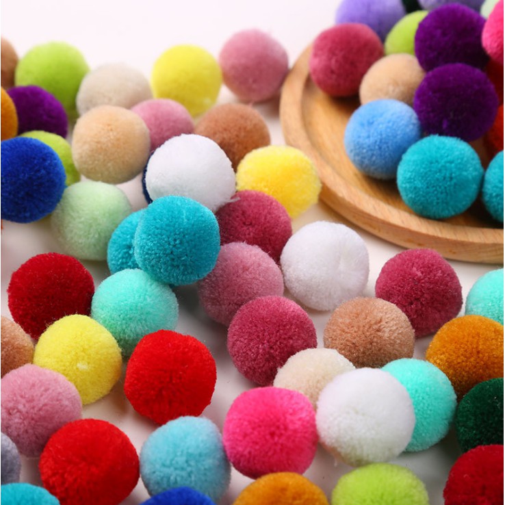 Quả Pompom phụ kiện handmade 75k