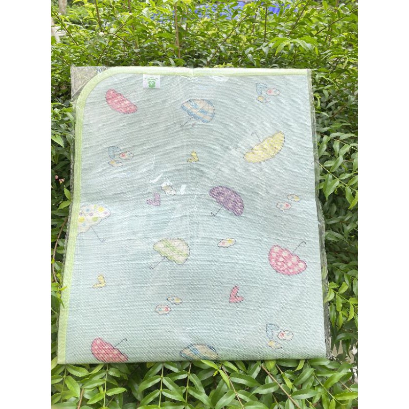 Mipbi. Chiếu chống thấm 4 mùa 70*55CM