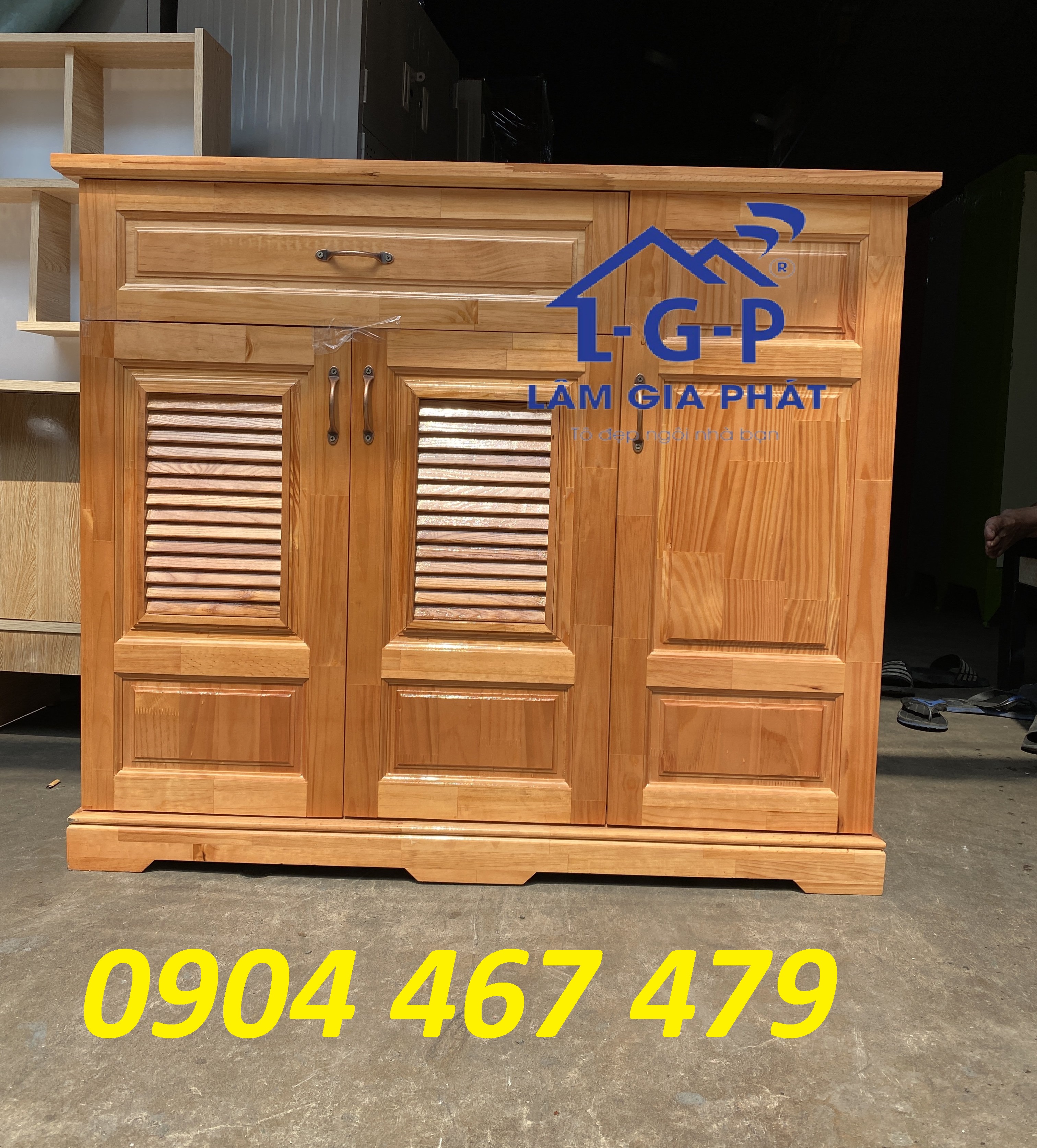 Tủ giày gỗ thông - tủ đựng giày rộng 1m2 mới