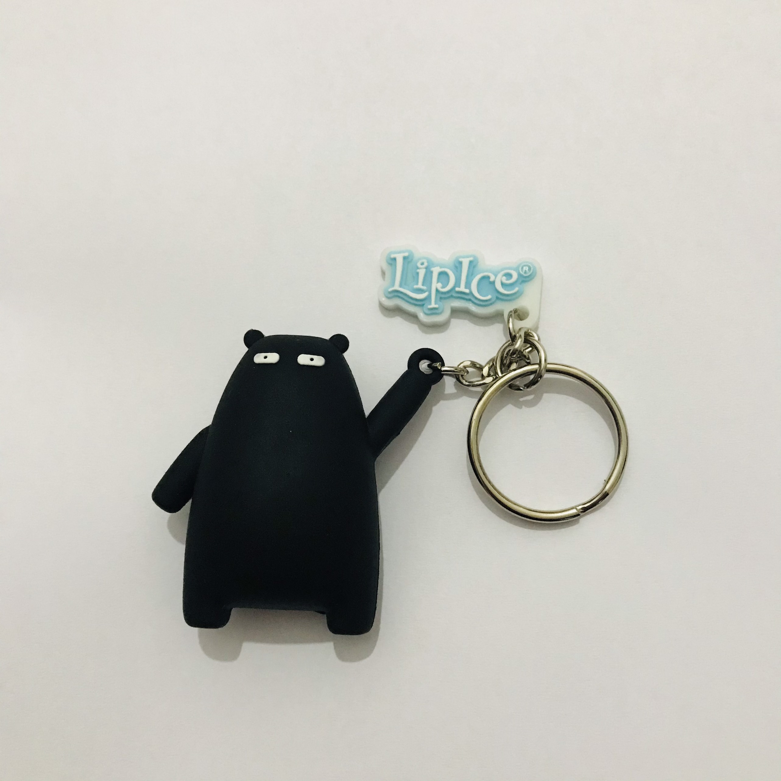 Móc khóa gấu aka