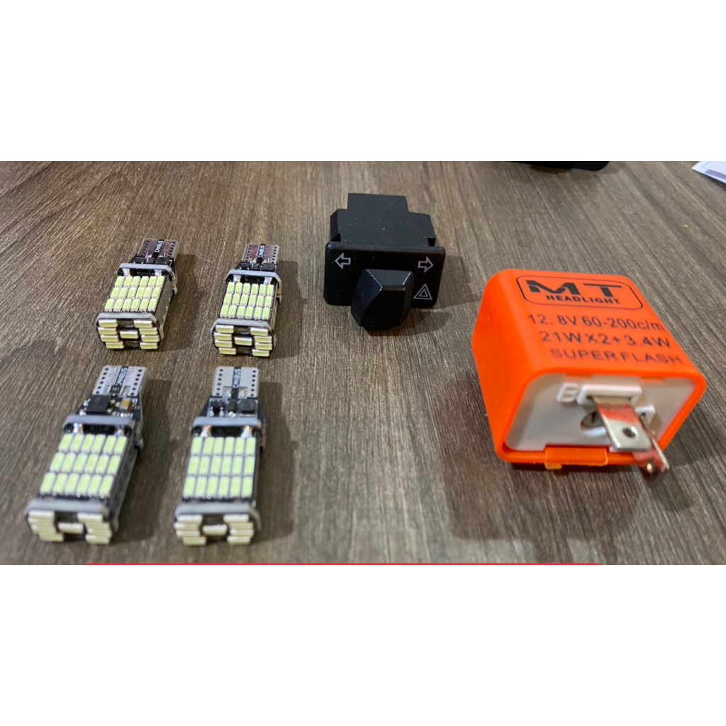 Công tắc hazard xe wave + 4 xi nhant15 + cục chớp xi nhan gắn xe wave