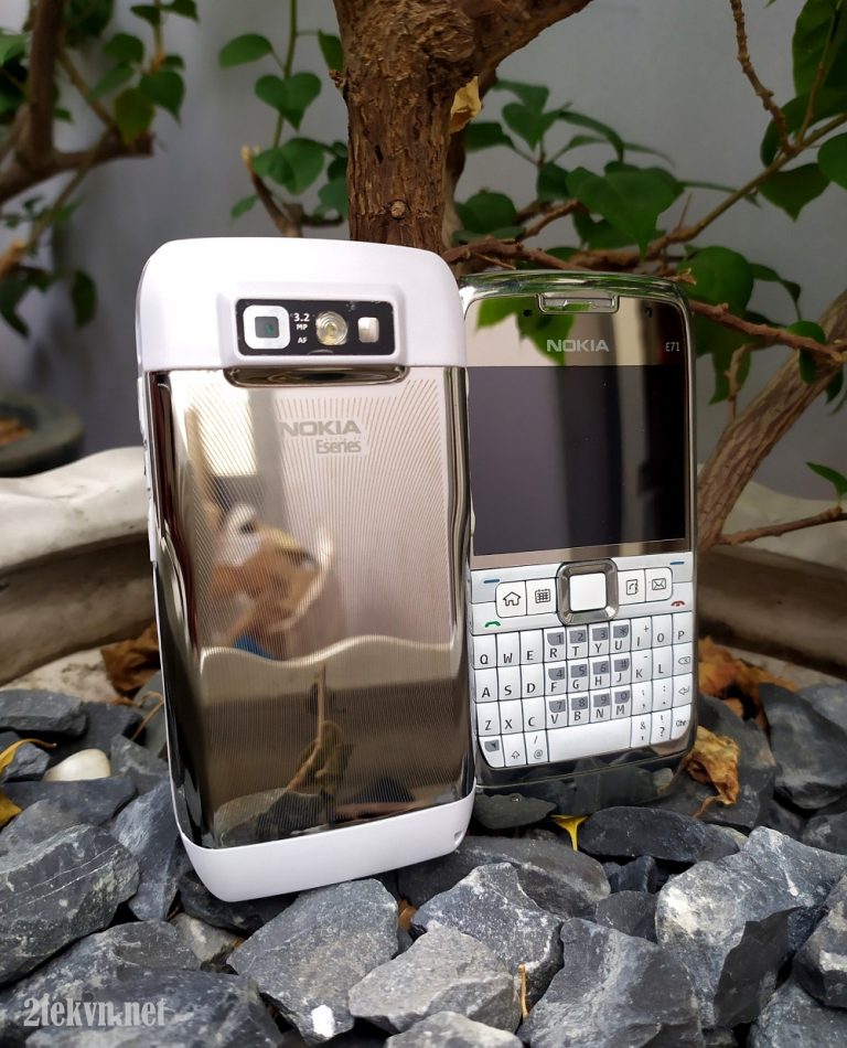 [HÀNG CHÍNH HÃNG] Điện thoại Nokia e71 (hàng loại 1) 24 ký tự cổ phổ thông giá rẻ