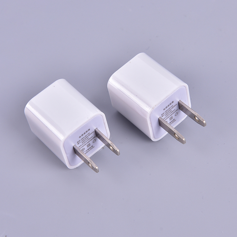 USB Cube Adapter 5W Wall Charger for iPod, iPad, iPhone 5/5c/5s/6/6s/7 Plus. 