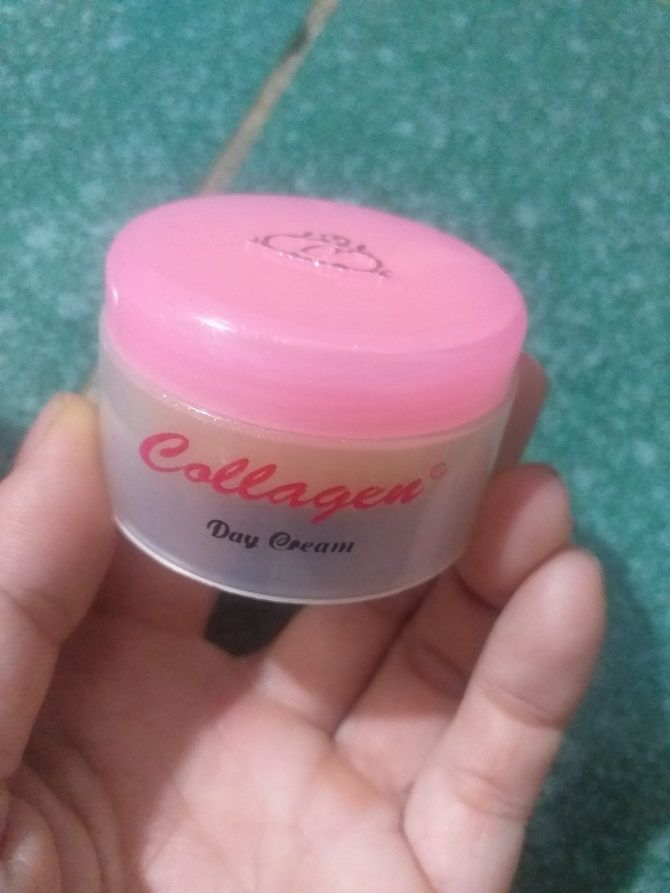 KEM NGÀY COLLAGEN PLUS VIT E - kem dưỡng trắng da mặt