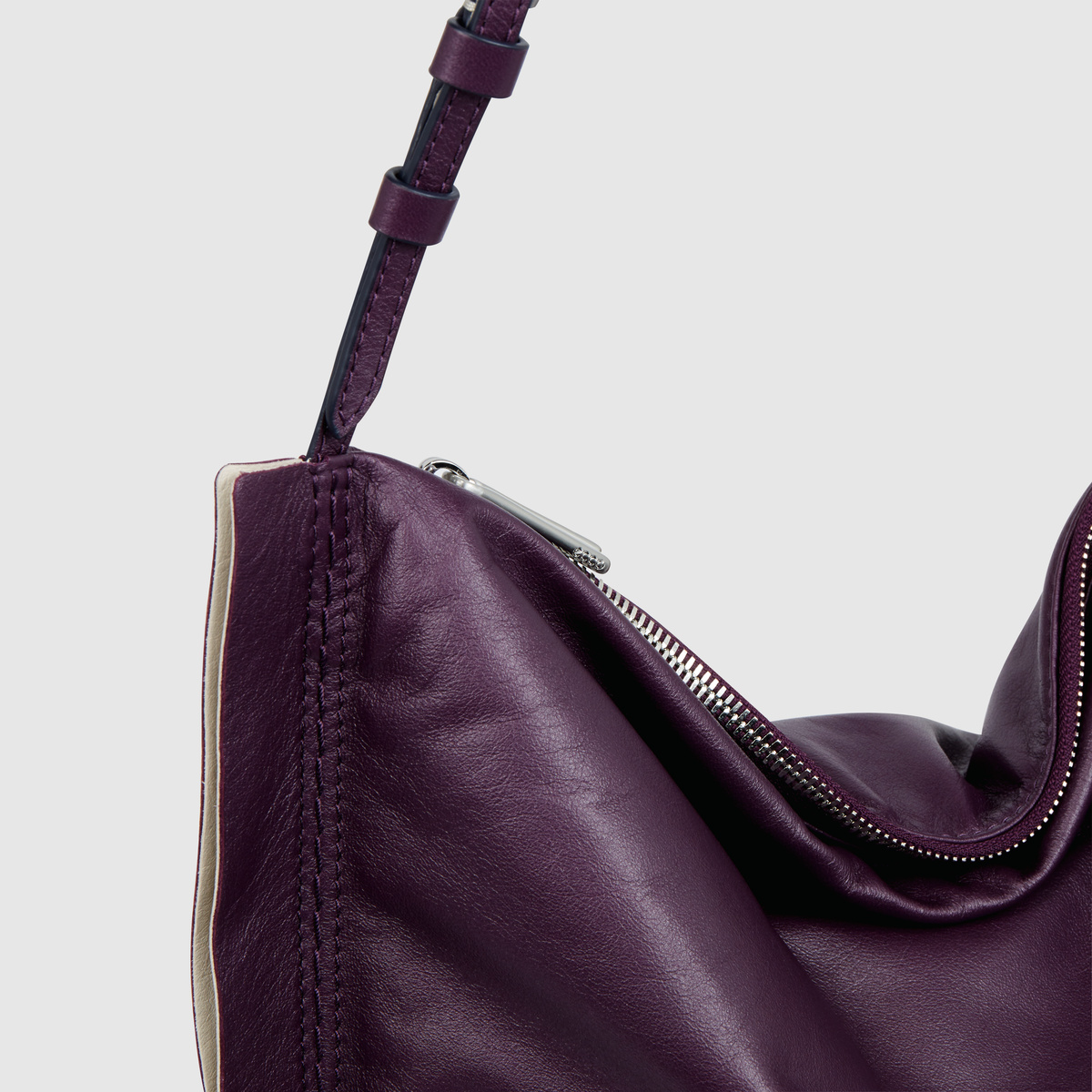 Túi Ecco Padded Hobo 910590690943212