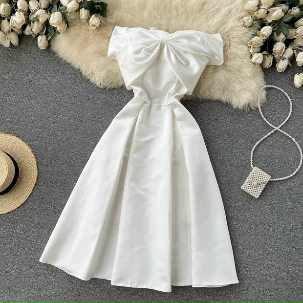 Đầm Dạ Hội Nơ Ngực