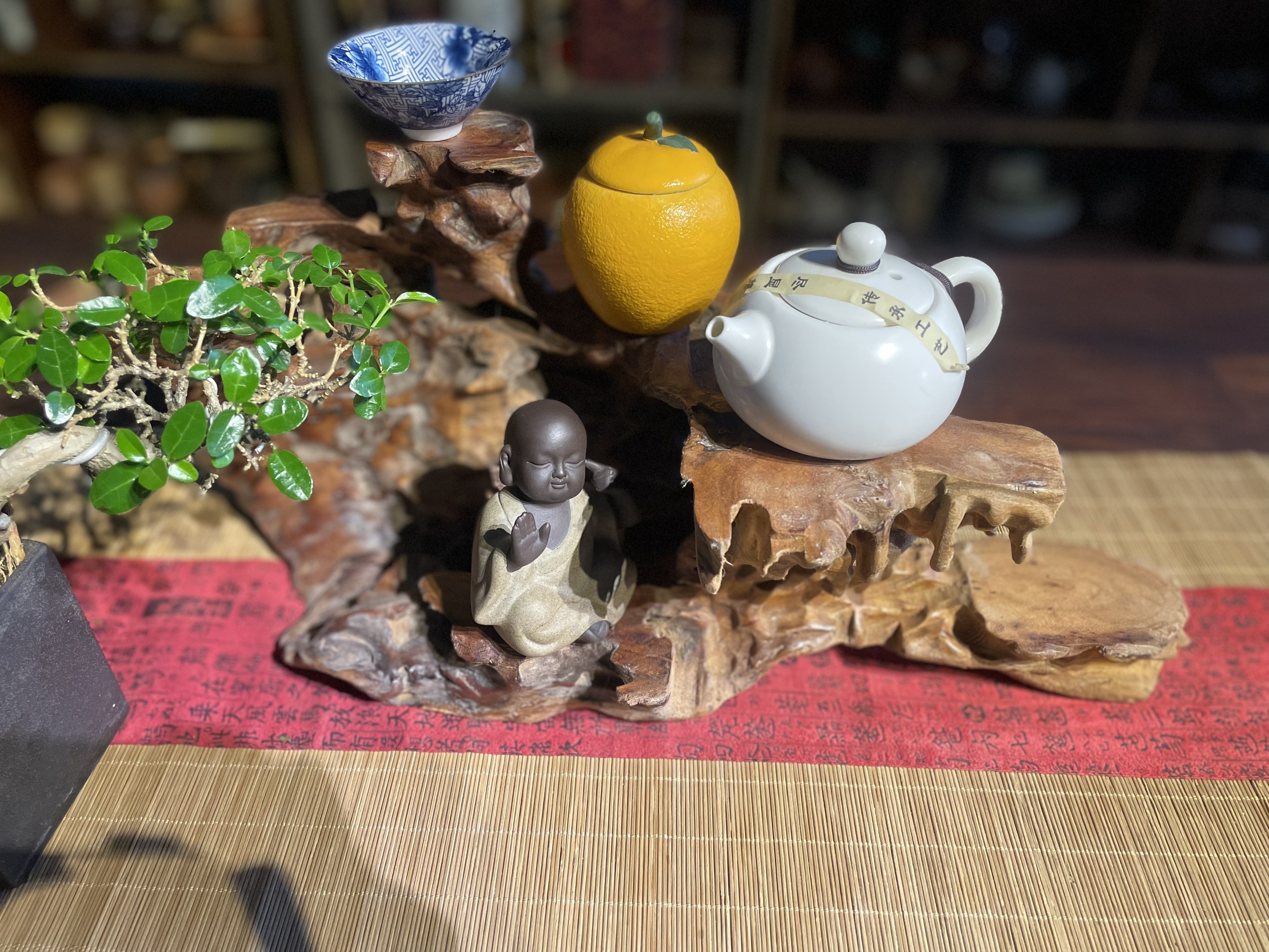 Đôn Gỗ Xá Xị