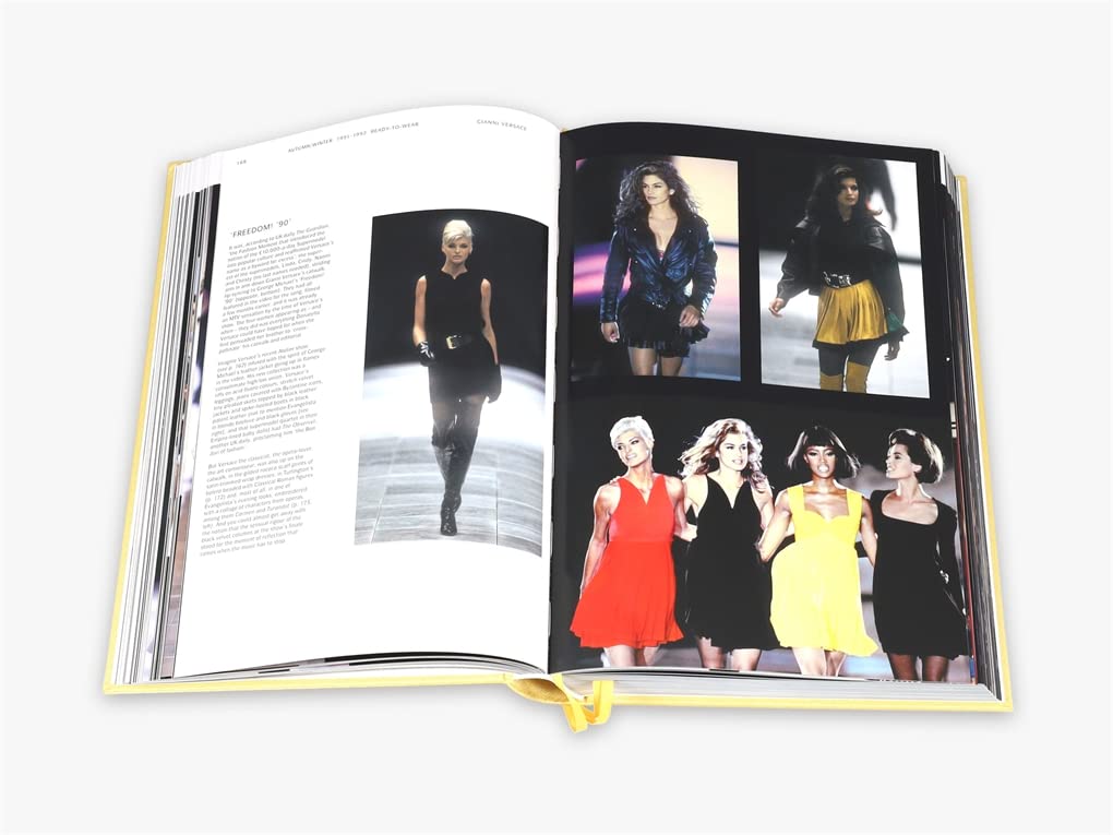 ARTBOOK - Sách Tiếng Anh - Versace Catwalk : The Complete Collections