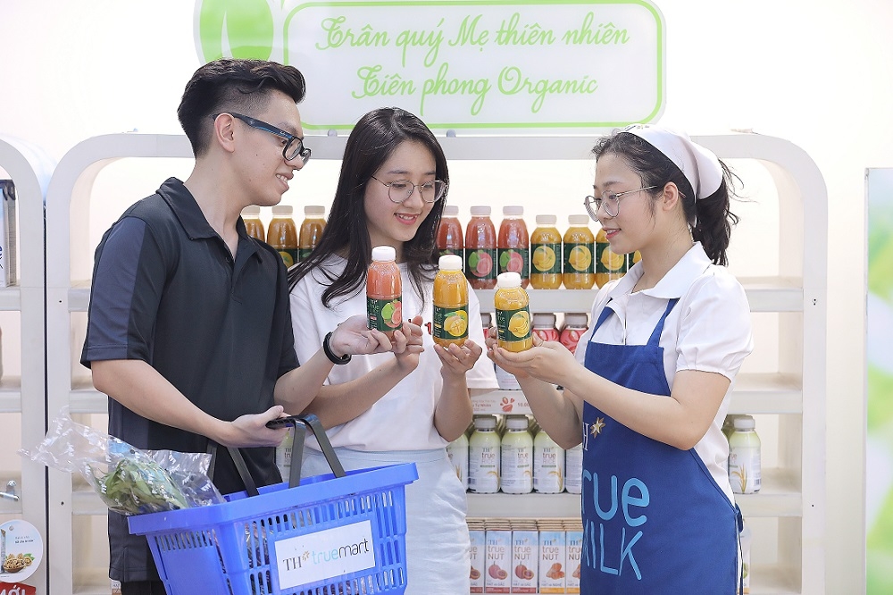 Nước trái cây TH True Juice 350ml