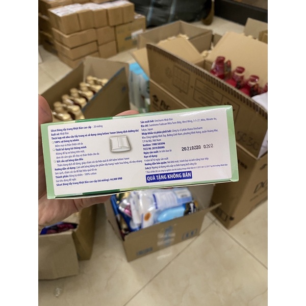 Bông tẩy trang Silcot Unicharm Nhật Bản 66 miếng