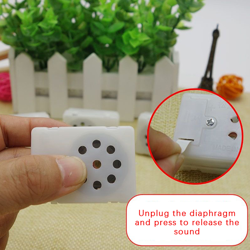 Room%20decoration%20Voice%20Box%20For%20Stuffed%20Animal%20Recordable%20Sound%20Module%20Plush%20Toy%20Voice%20Message%20Recorder%20Device%20Recording%20Device%20With%20Clear%20Voice%20Demoo%20-%20Image%203