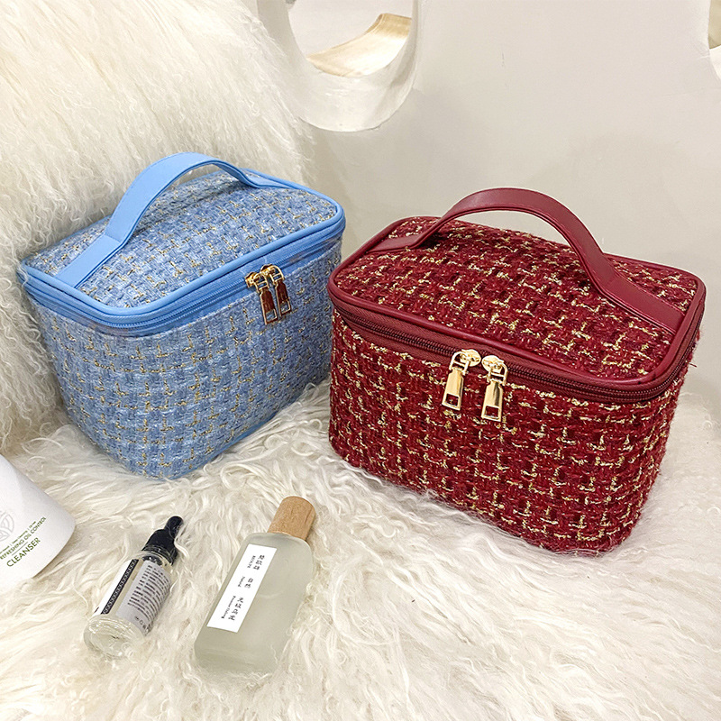 New Korean plaid portable small fragrance makeup bag Large capacity portable toiletry storage bag makeup box travel.