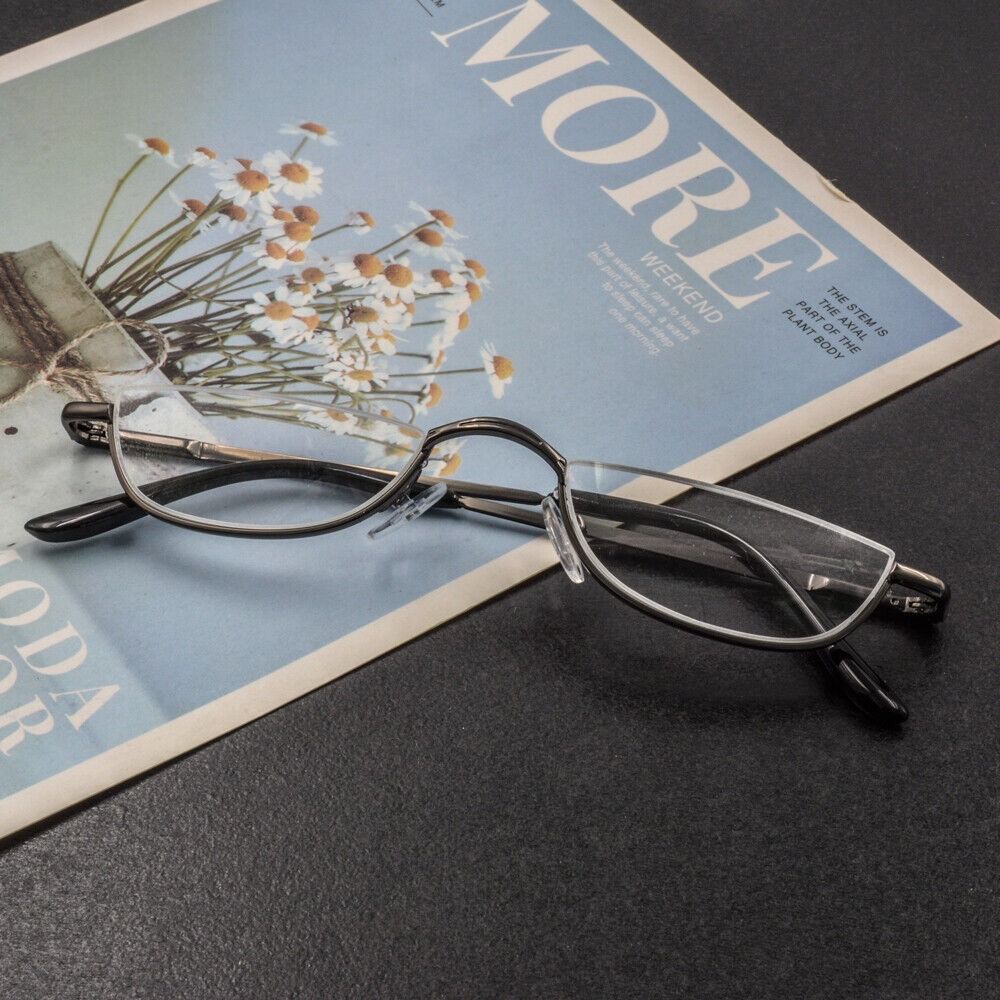 Flexible%20Portable%20Ultra%20Light%20Resin%20Spring%20Hinge%20Half%20Frame%20Reading%20Glasses%20+1.00~+4.0%20Diopter%20Half%20Moon%20Reading%20Glasses%20Eyeglasses%20-%20Image%205