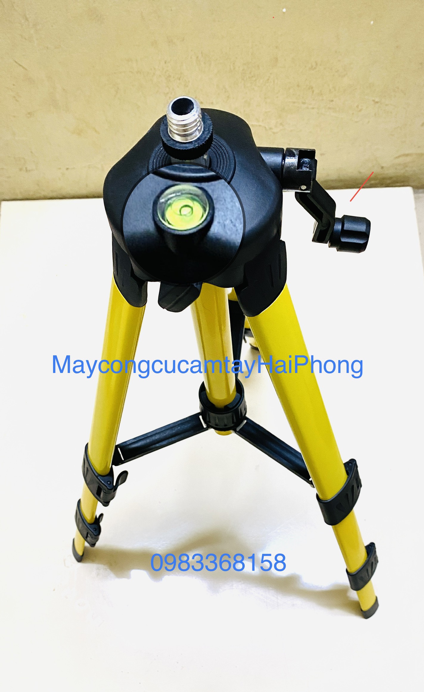 CHÂN MÁY TRẮC ĐỊA LADE 95CM ( CHÂN TRIPOT ) . CHÂN MÁY BẮN CỐT LADE 95CM.