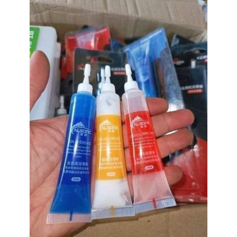 Bộ 3 Típ Dầu Mỡ Bảo Dưỡng Máy Câu Cao Cấp