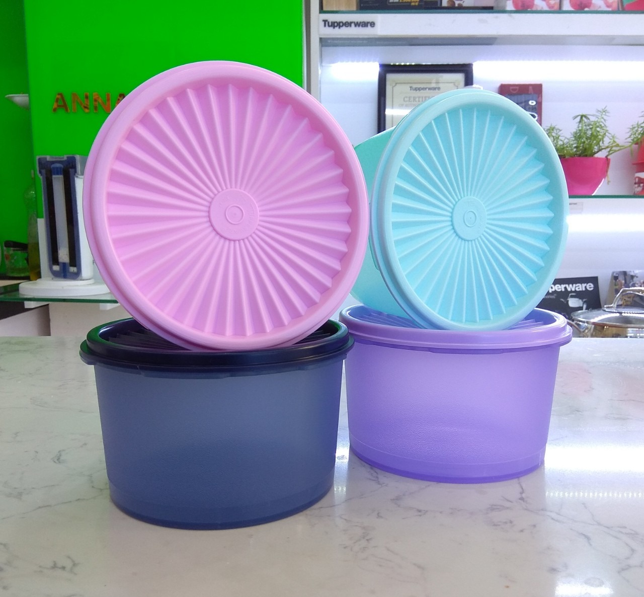 [HCM]Tupperware - Hộp Bảo Quản Thực Phẩm Midi Deco