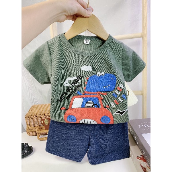 Bộ hình ô tô cho bé 8-18kg