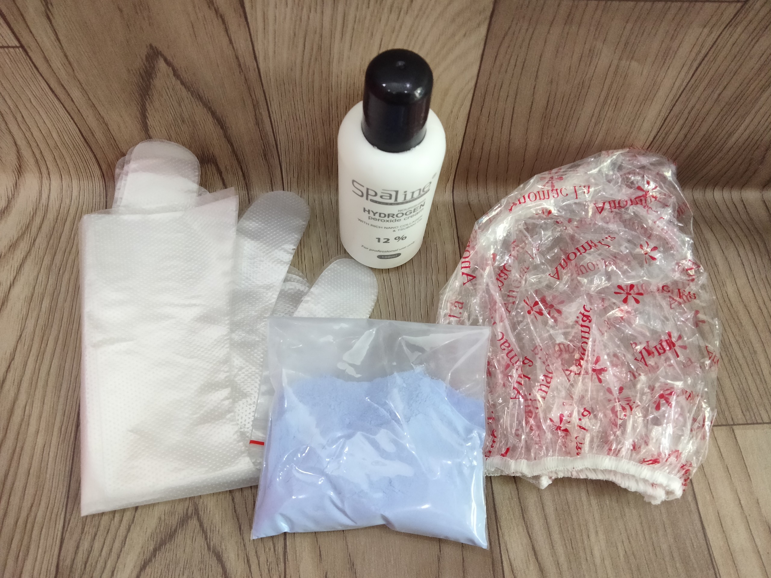 Combo 100gr Bột tẩy, 100ml oxy, bao tay, nón trùm mỏng