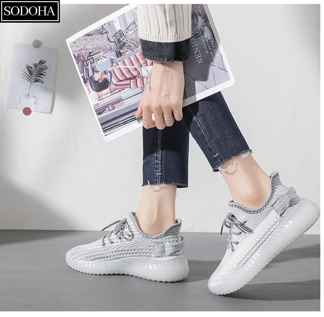 Giày Thể Thao Nữ SODOHA SDH350