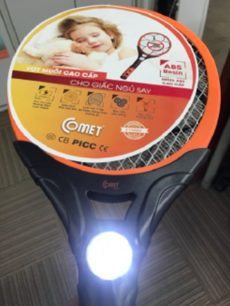 Vợt Muỗi Comet CP040 điện thế mạnh