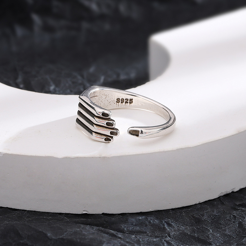 Creative%20Exaggerated%20Opening%20Ring%20For%20Women%20Girls%20Retro%20Personality%20Unique%20Take%20Hold%20Finger%20Rings%20Jewelry%20Accessories%20Gifts%20ZHANGNA%20-%20Image%202