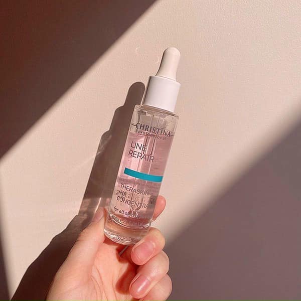 TINH CHẤT CẤP ẨM CĂNG BÓNG HA CHRIS.TINA 30ml