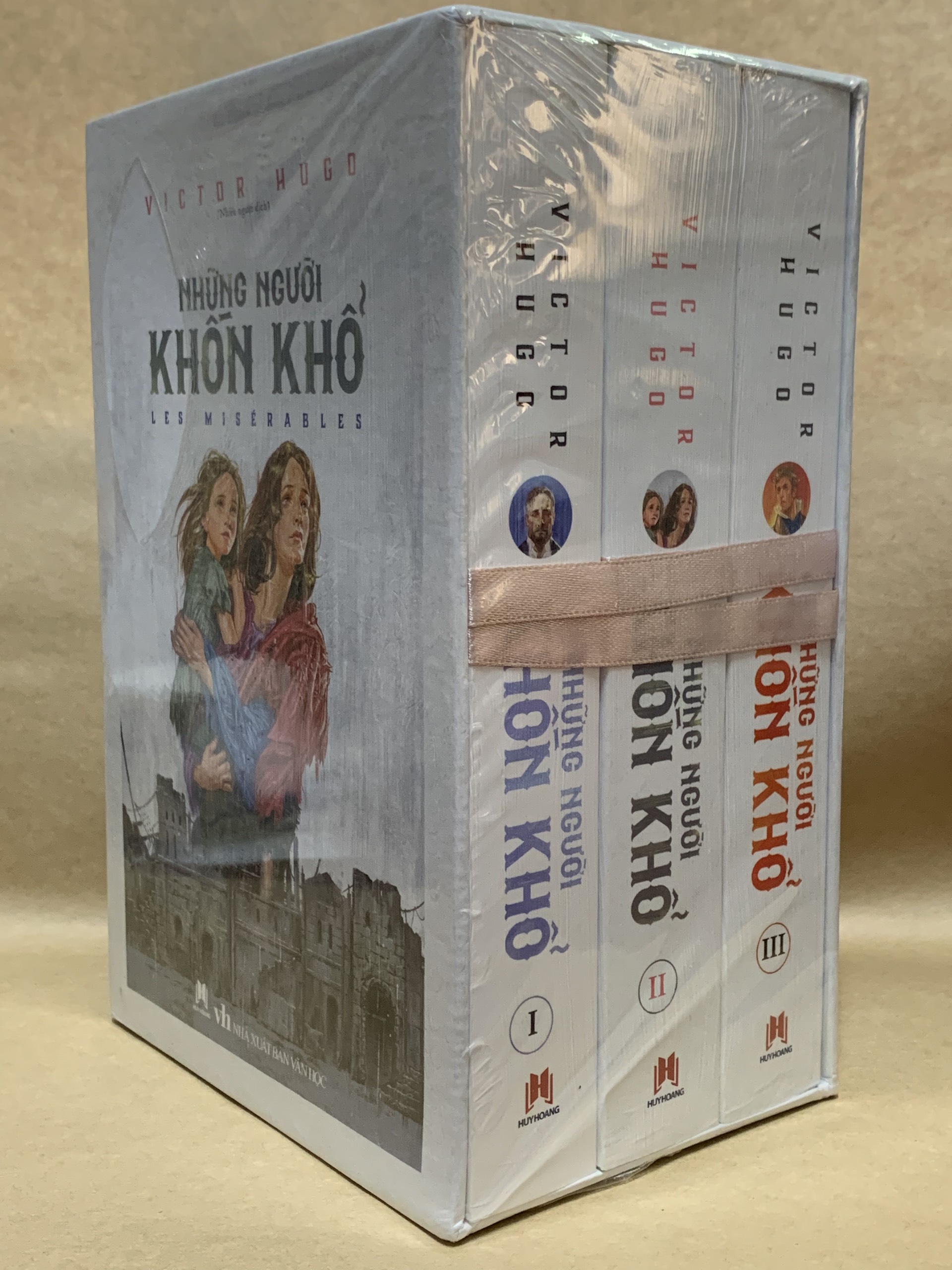 Những Người Khốn Khổ (Trọn Bộ 3 Cuốn HH)