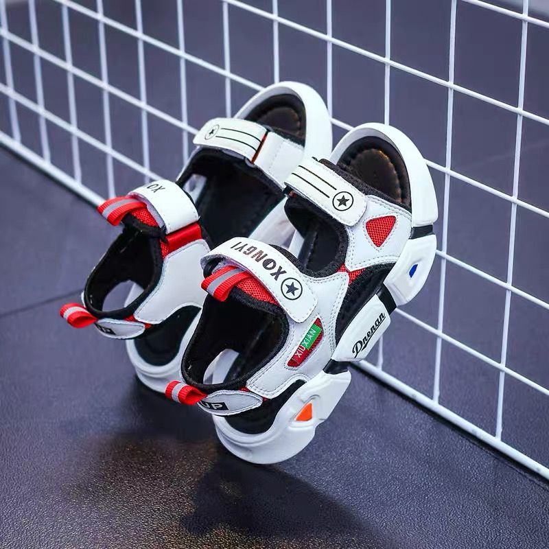 Giày sandal đế mềm chống trượt phong cách mới 2022 cho bé trai