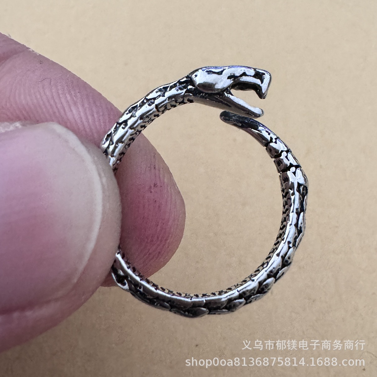 Yu Magnesium Men s Thai Silver Ring Tailed Snake Silver Niche Design yu-magnesium-men-s-thai-silver-ring-tailed-snake-silver-niche-design