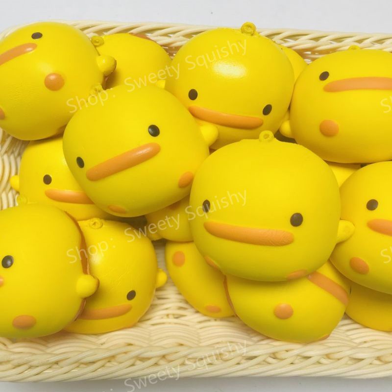 Yellow Duck Slow Rebound Decompression Vent Toy Squishy Slow Rising Toy