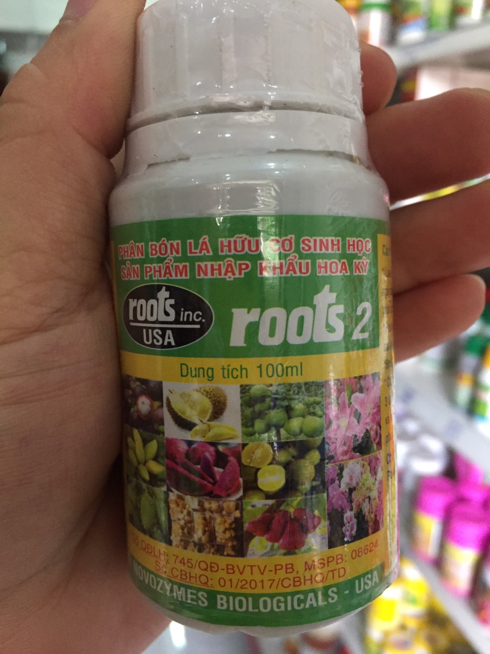 Phân bón lá cao cấp kích rễ Roots2 100ml