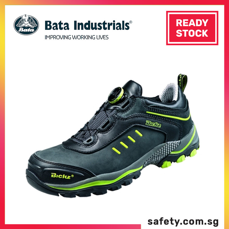 bata sports shoes black