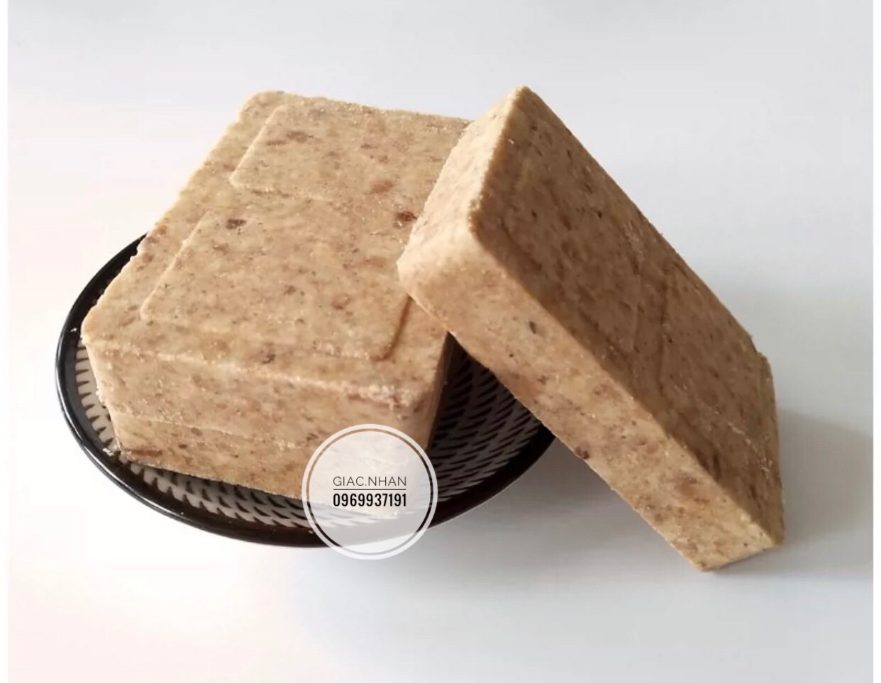 Lương Khô 3 Sao Hộp Sắt 1,2Kg ( 6 gói x 200g)