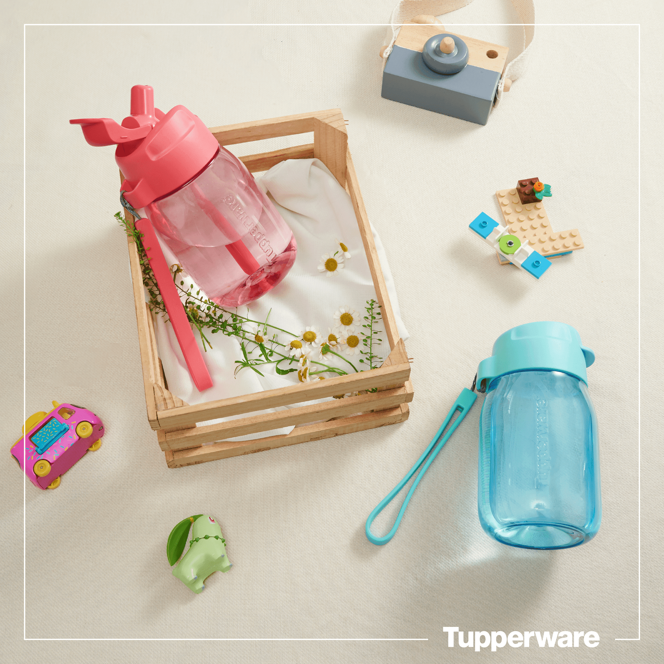 Bình nước Mini Lohas With Straw (Có ống hút) 350ml - Tupperware