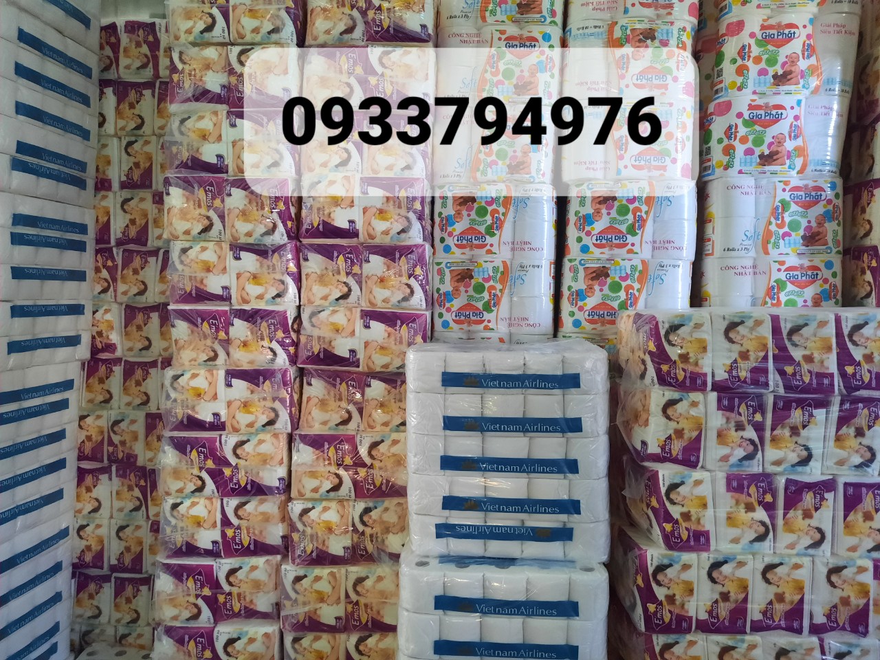 Khăn giấy Emos bịch 100 tờ .