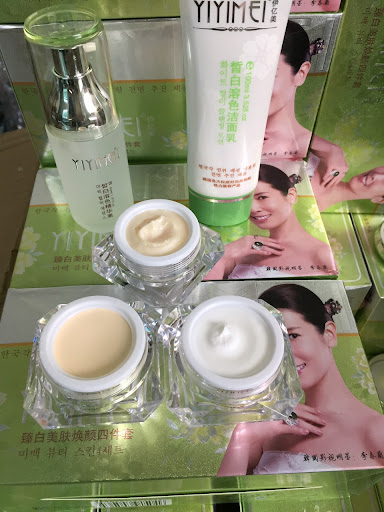 Kem Dưỡng Da Ban Đêm Yiyimei