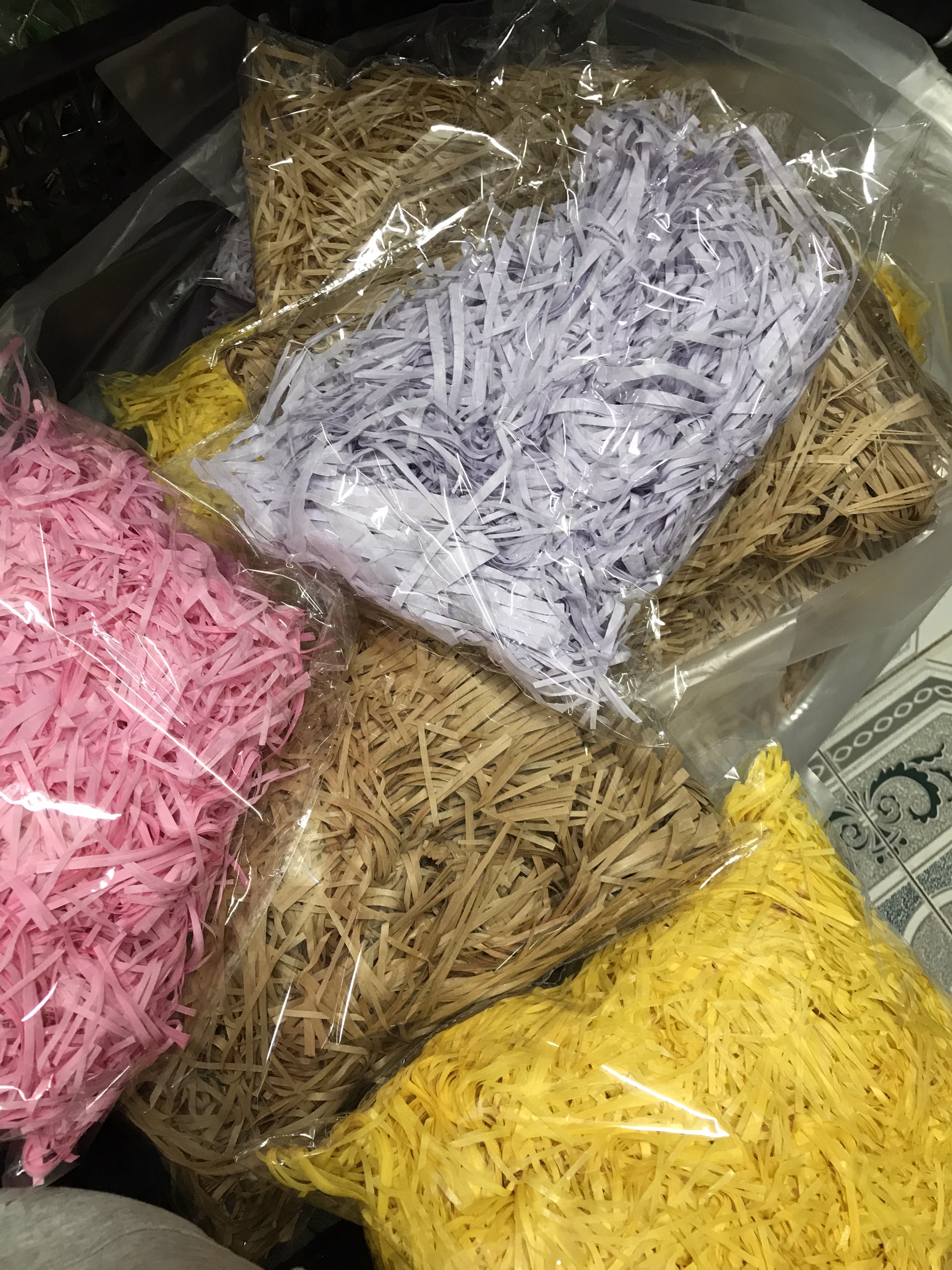 100GR GIẤY RƠM - GIẤY RỐI LÓT HỘP QUÀ