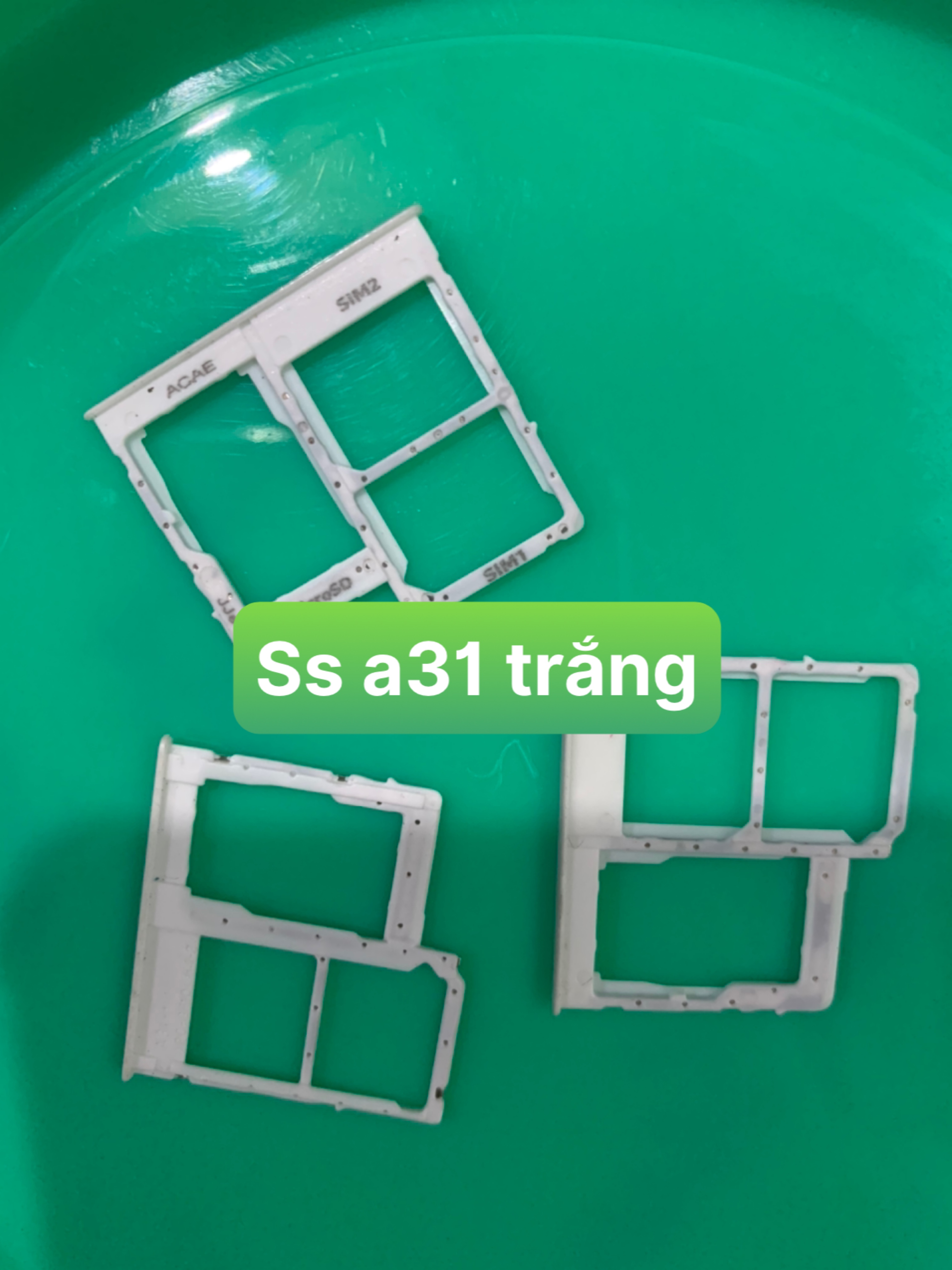 khay sim điện thoại sam sung a31