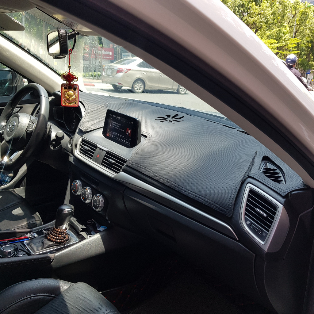 Thảm da Taplo vân Carbon Mazda 3 2016 - 2019 - loại 3 lớp