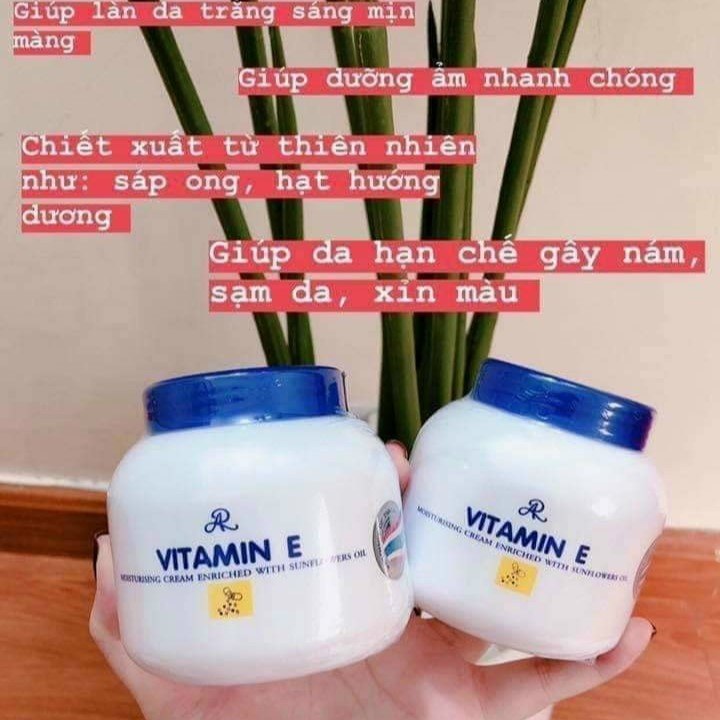 Kem dưỡng ẩm Aron Vitamin E Thái Lan