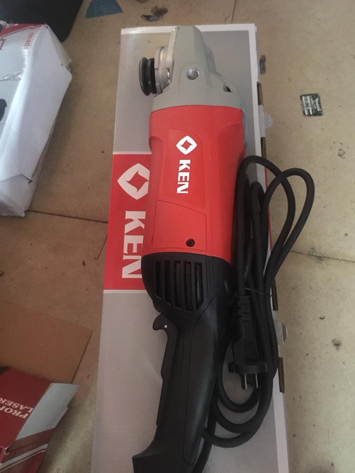 Máy Mài Góc Ken 9180S 2450W