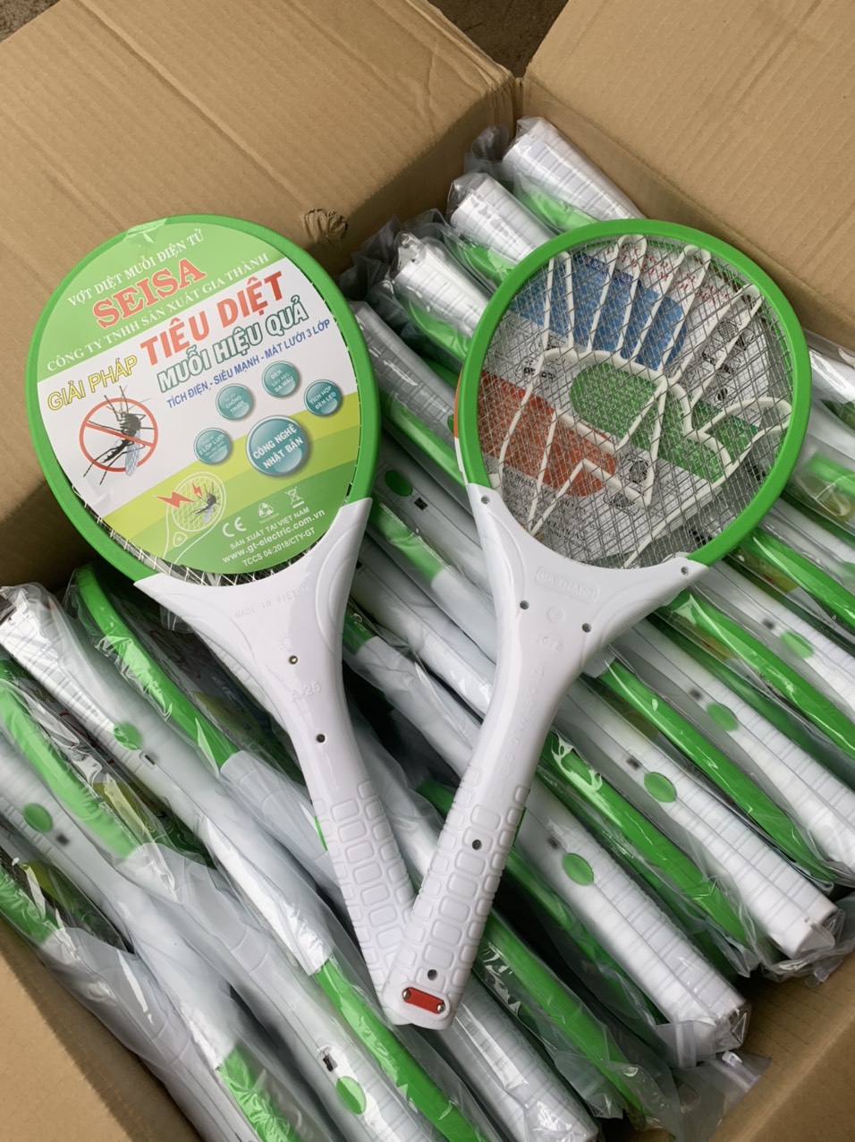 VỢT MUỖI SEISA LOẠI XỊN( Hàng loại 1)