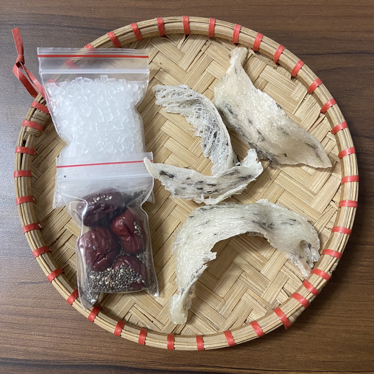 20gr/10g Tổ yến thô Nha Trang Khánh Hòa nguyên chất - Tổ yến vỡ cạnh, bể nhẹ - Tặng kèm nguyên liệu chưng