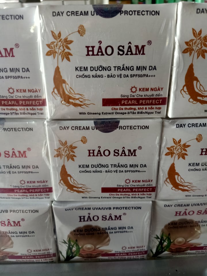 kem hảo sâm trắng da ban ngày 12g