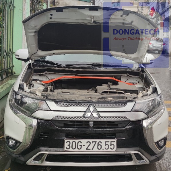 THANH CÂN BẰNG OUTLANDER (FRONT STRUT BAR)