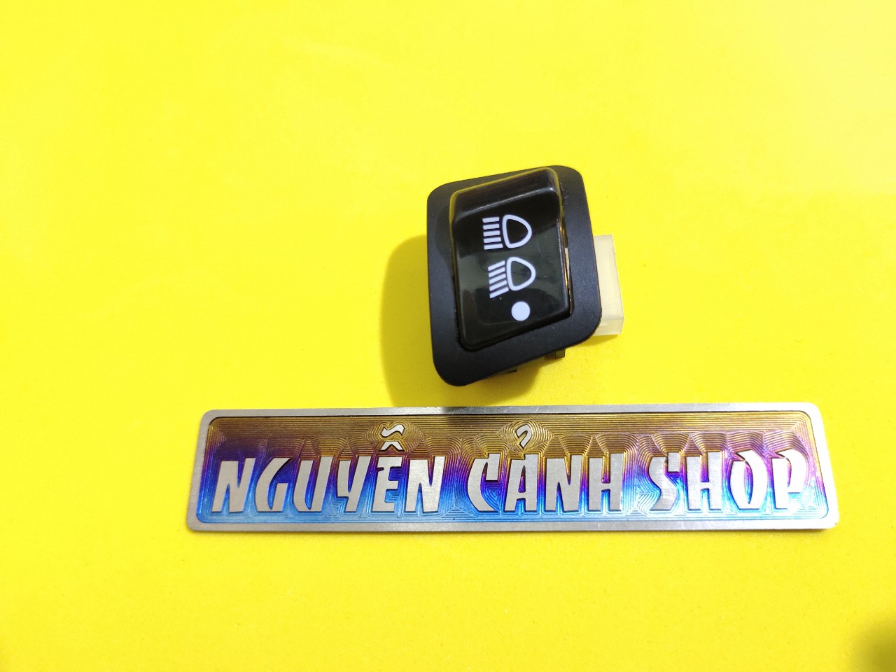 Núc tắc mở đèn Future 125 Vision
