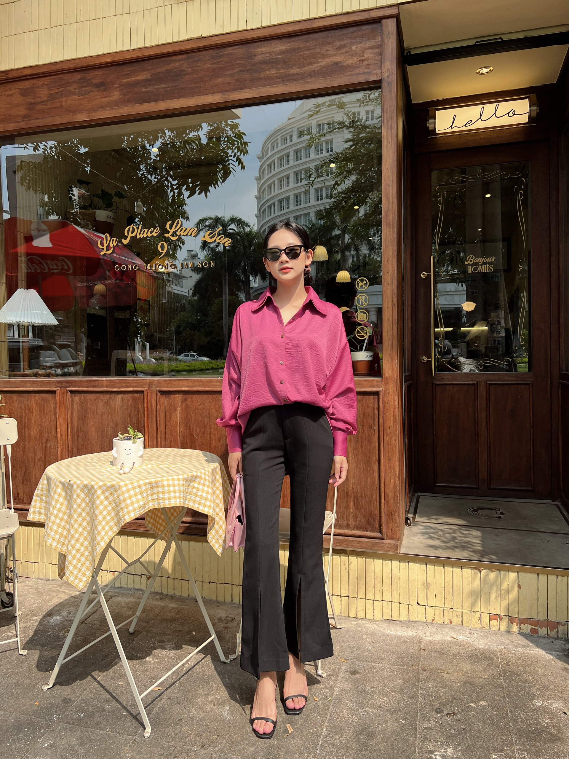 YU CHERRY | Quần nữ Split Signature Pants YQ016