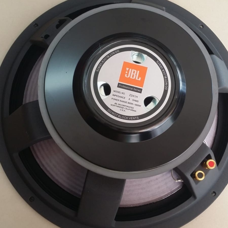 Subwoofer Jbl 2241 18 Inch Subwoofer JBL 2241 GPL 600W RMS 4Ohms Each