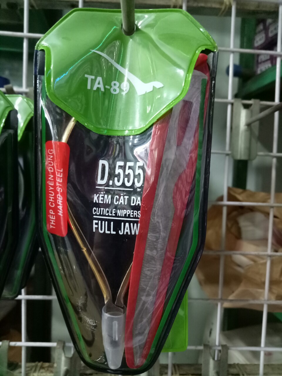 kiềm cắt da D555