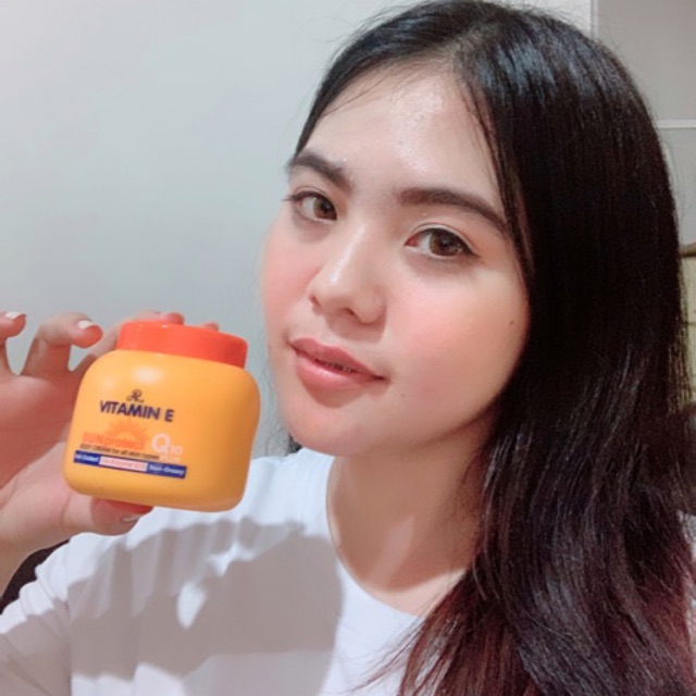 AR%20ARON%20Vitamin-E%20Sun%20avbc%20Protect%20Q10%20Body%20WHITENING%20CREAM%20200g%20-%20Image%203